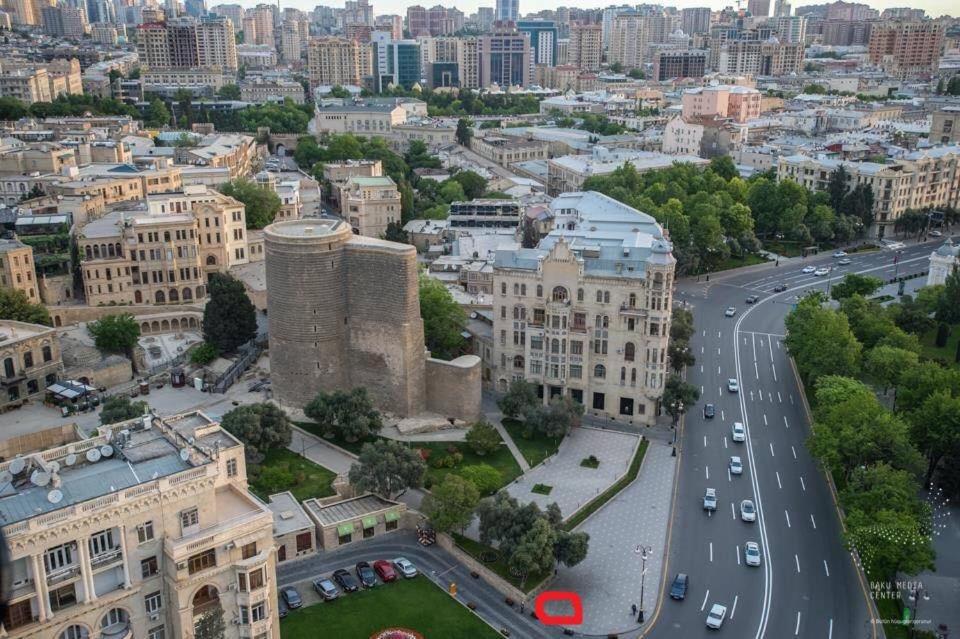 Neftiannikov Avenue Apartment Баку Экстерьер фото