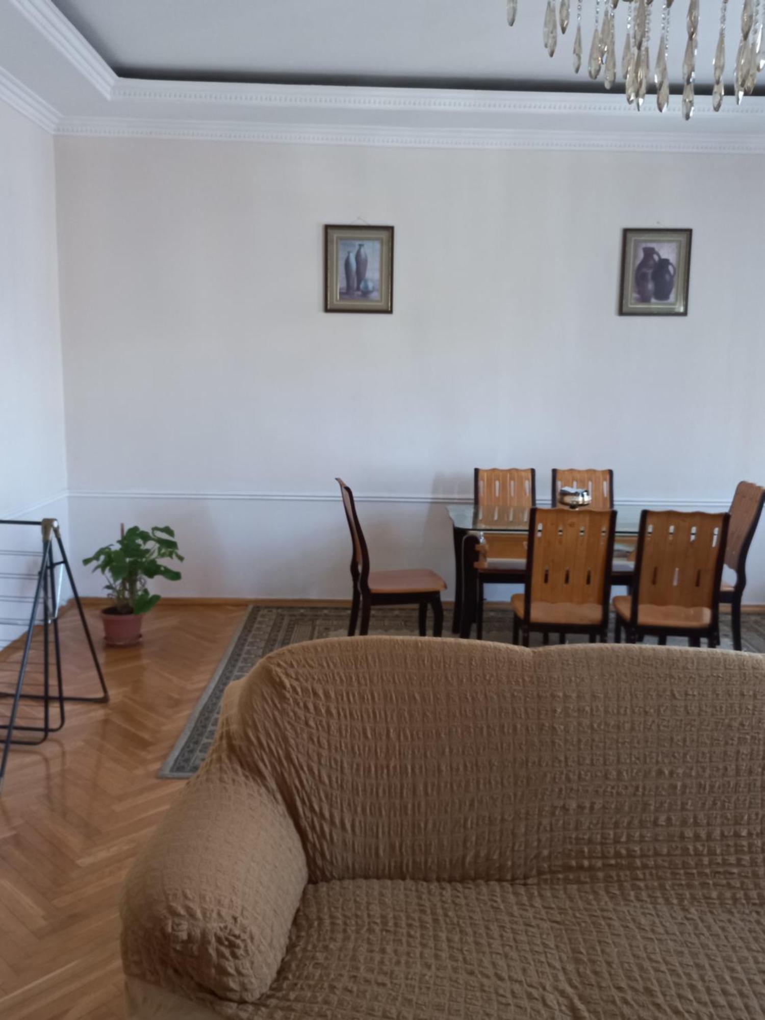 Neftiannikov Avenue Apartment Баку Экстерьер фото