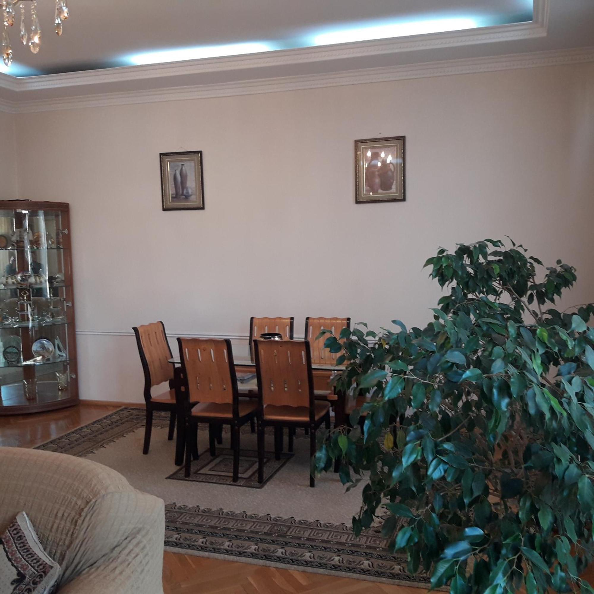 Neftiannikov Avenue Apartment Баку Экстерьер фото