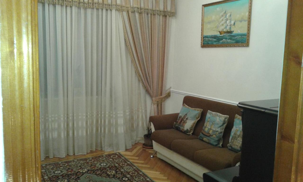 Neftiannikov Avenue Apartment Баку Экстерьер фото